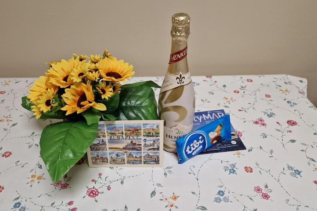Jackpot Apartman Budapest Esterno foto