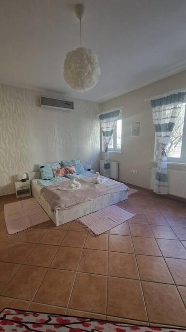 Jackpot Apartman Budapest Esterno foto